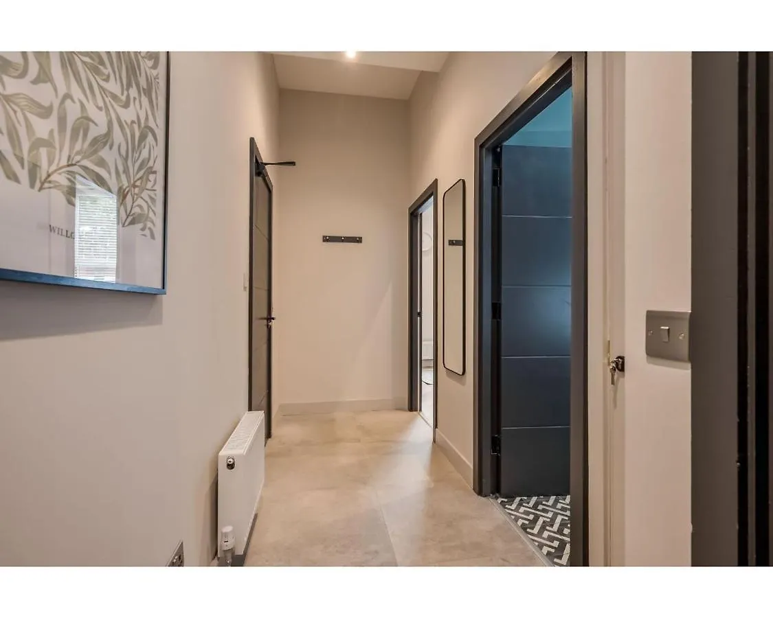 Central Belfast Apartments: University Street 0*,  United Kingdom